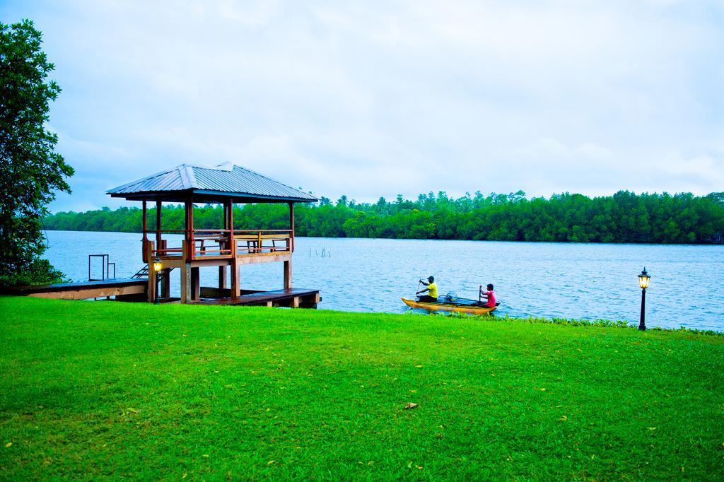 Okvin River Villa Bentota Buitenkant foto